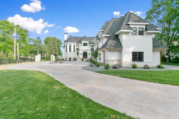 Cost of Concrete Driveway Installation in Ellicott City