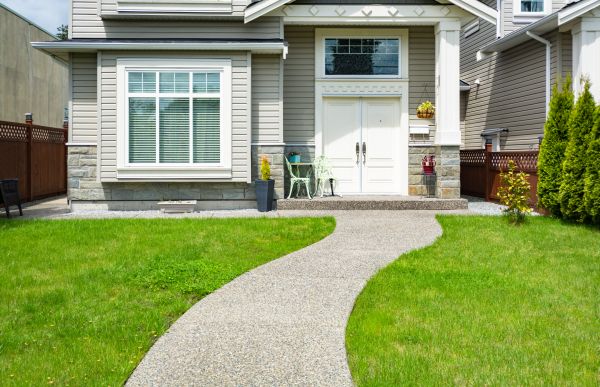 Cost of Concrete Path Construction in Ellicott City
